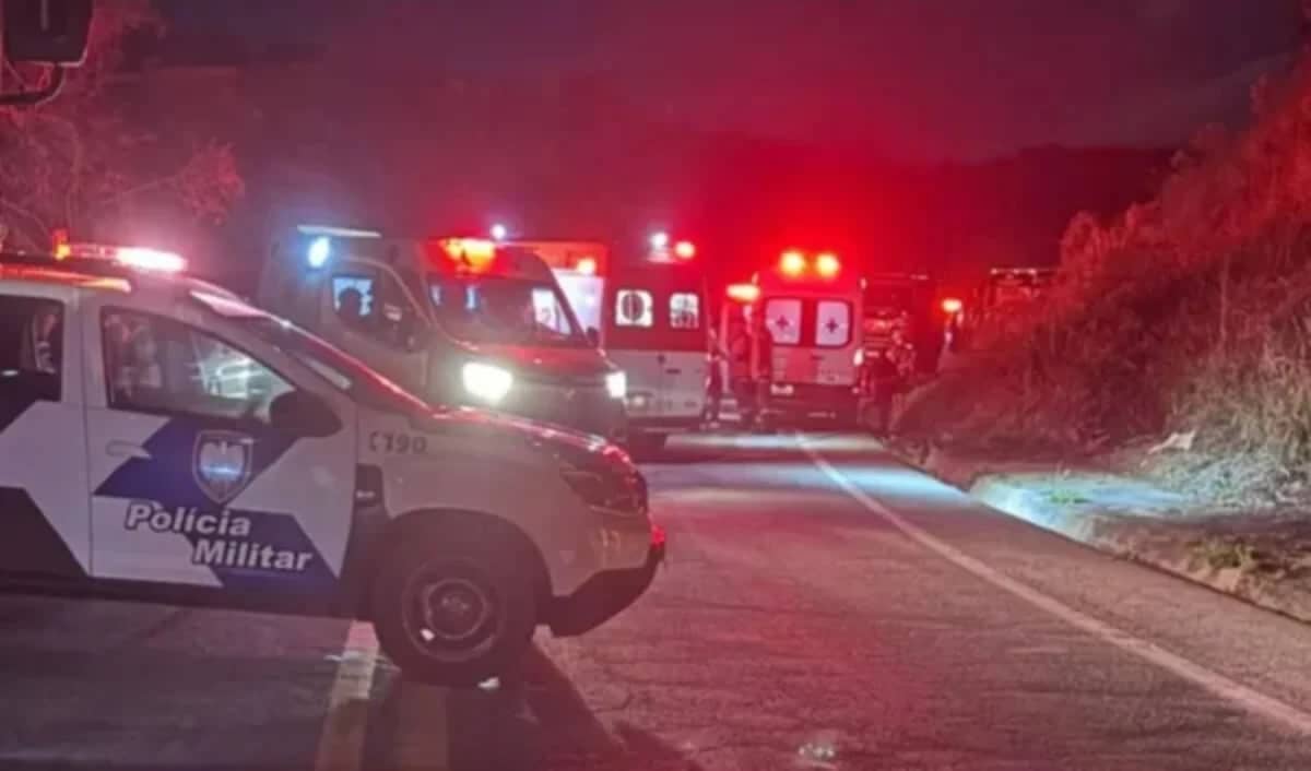 Terceira vítima de acidente na BR-262 é sepultada em Betim