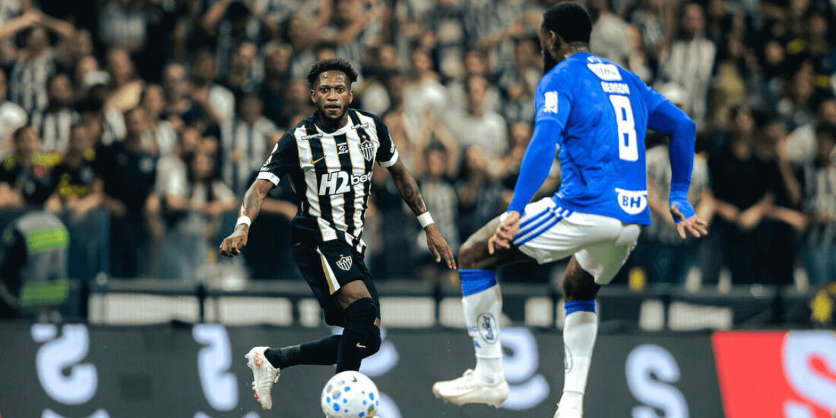 Com golaço de Fred no fim, Atlético vira sobre o Cruzeiro e vai à semifinal
