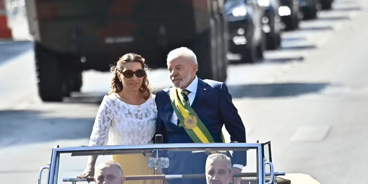 Desfile de 7 de Setembro em Brasília destaca soberania e combate ao feminicídio