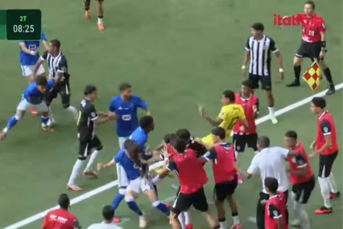 Briga generalizada entre Atlético e Cruzeiro tem cinco expulsos no Sub-20