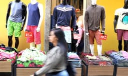 FGV aponta queda na confiança do comércio