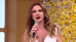 Luciana Gimenez nega ligação com Epstein