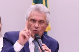 Caiado critica Lula e Flávio em lançamento de candidatura