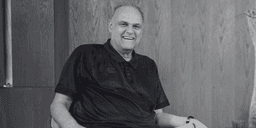 Oscar Schmidt desistiu de tratamento em 2022: 'Perdi o medo de morrer'