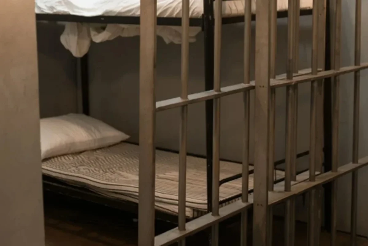 Cela de prisão em cadeia (Imagem: Pexels)