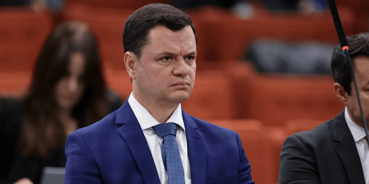 Moraes autoriza visita de senadores a Anderson Torres