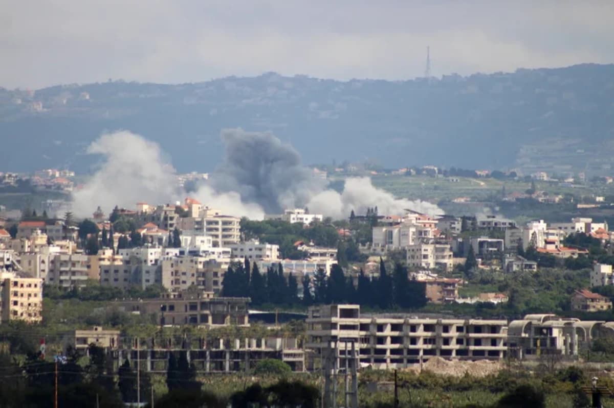 Irã volta a fechar estreito de Ormuz após ataques de Israel ao Líbano