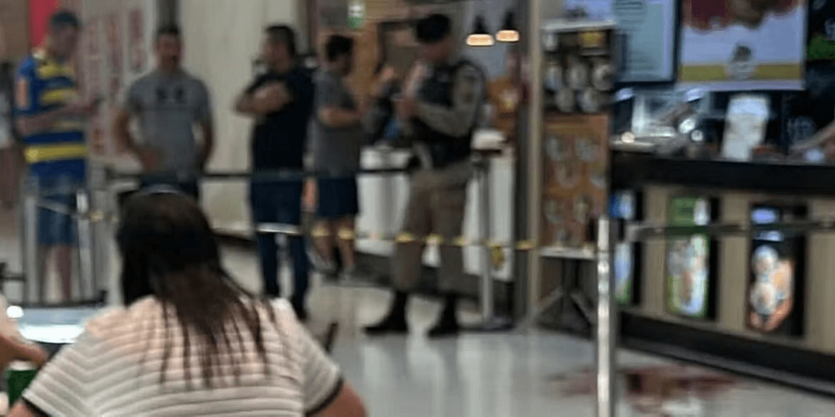 Homem é esfaqueado no pescoço em shopping de Pouso Alegre