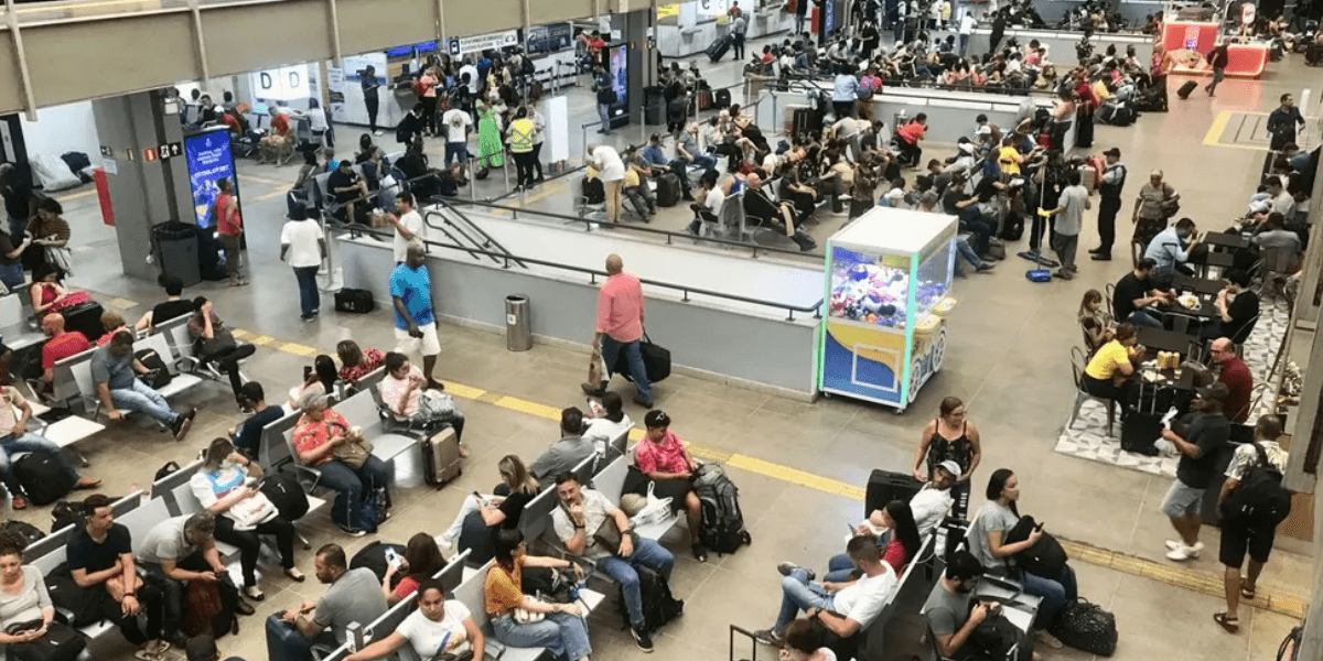 Rodoviária de BH estima 140 mil passageiros durante o feriado