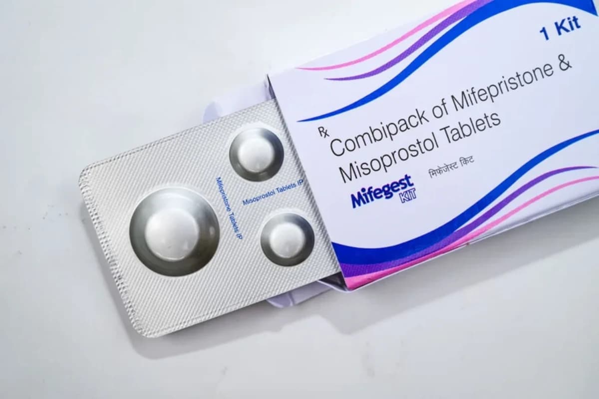 Mifepristona é amplamente usado no aborto nos EUA - NurPhoto/Colaborador