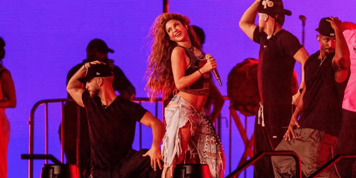 Shakira ensaia para Show Todo Mundo no Rio — Foto: Clayton Felizardo/Brazilnews