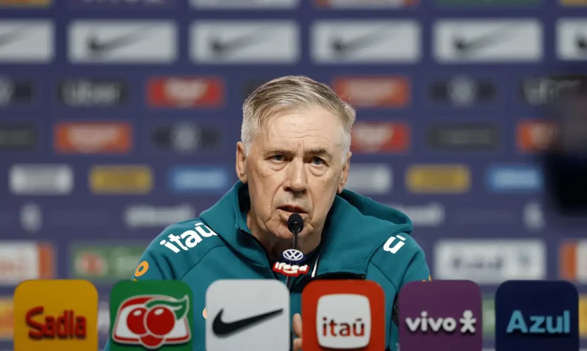 Carlo Ancelotti durante coletiva da Seleção Brasileira © Rafael Ribeiro/CBF