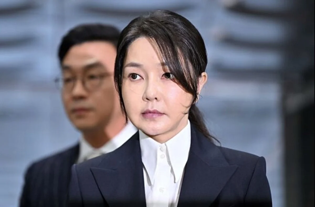 Ex-primeira-dama da Coreia do Sul, Kim Keon Hee - Foto: Jung Yeon-Je / Pool