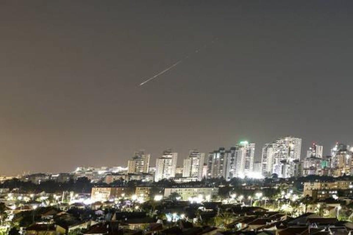 Irã lança mísseis contra Israel, que afirma ter interceptado todos