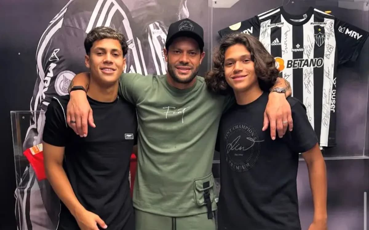 Hulk com os filhos Thiago e Ian (Foto / Reprodução Instagram)
