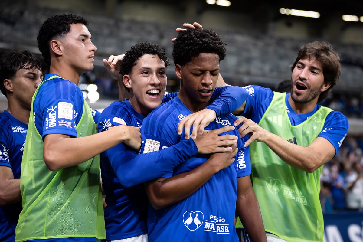 Cruzeiro x São Paulo, no Mineirão - Foto: Gustavo Aleixo/Cruzeiro   