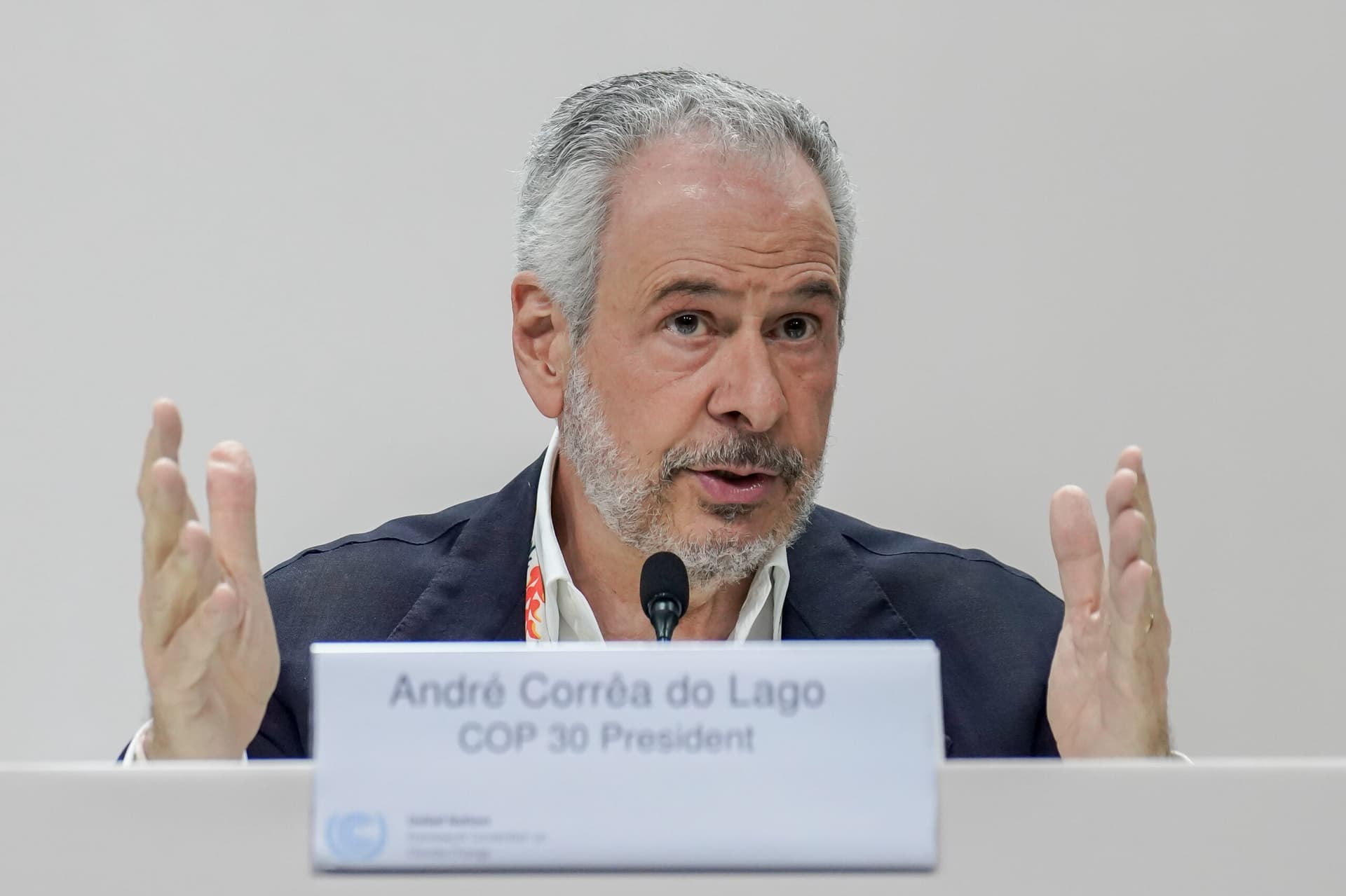 Presidente da COP30 convoca países a buscar consenso em reta final