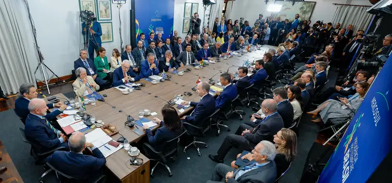 Lula tem reuniões bilaterais com presidentes do Panamá e Uruguai