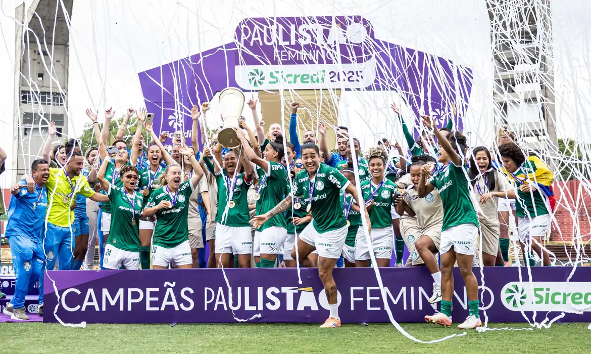 Palmeiras segura Corinthians e conquista o tetra do Paulista Feminino