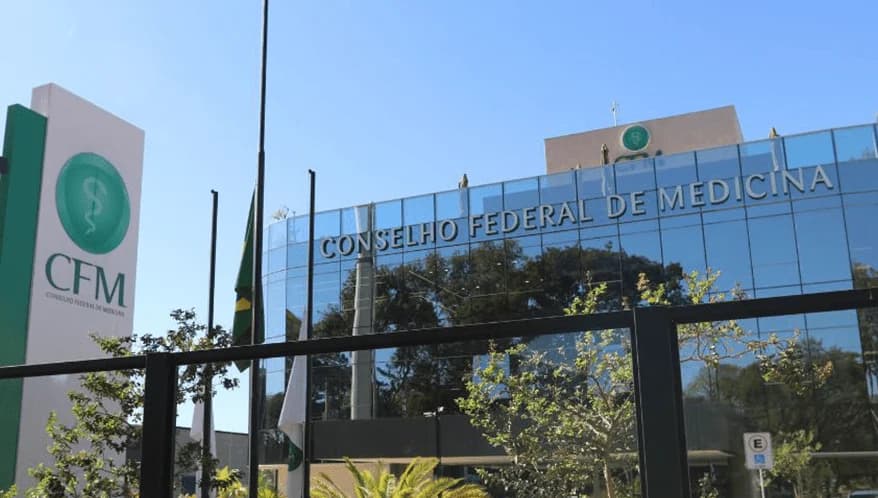 CFM anula sindicância sobre atendimento médico a Bolsonaro após decisão do STF