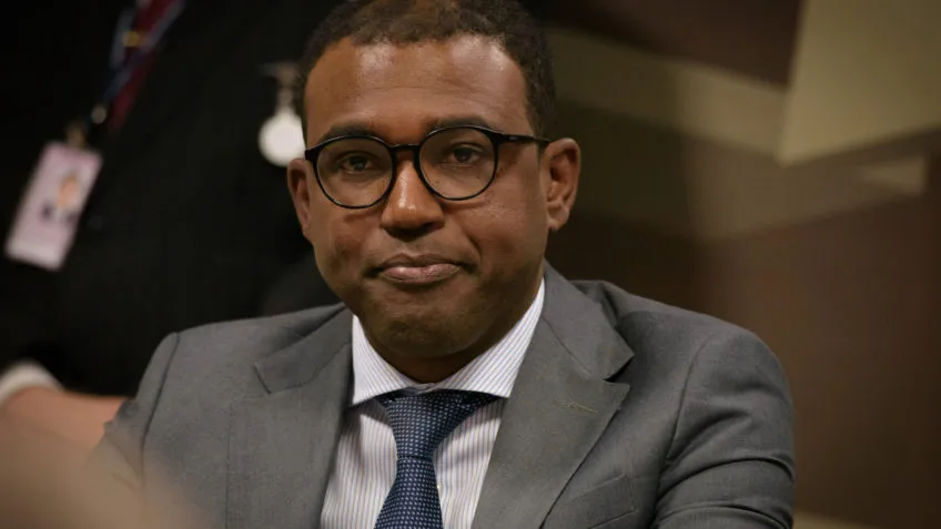 Diretor do Banco Central abre sigilos e nega ter recomendado compra de créditos do Master