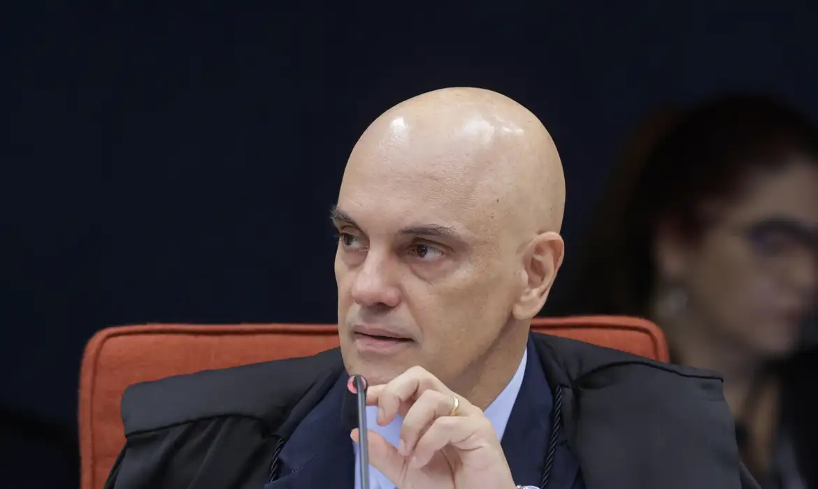 Moraes anula sindicância do CFM sobre atendimento médico a Bolsonaro