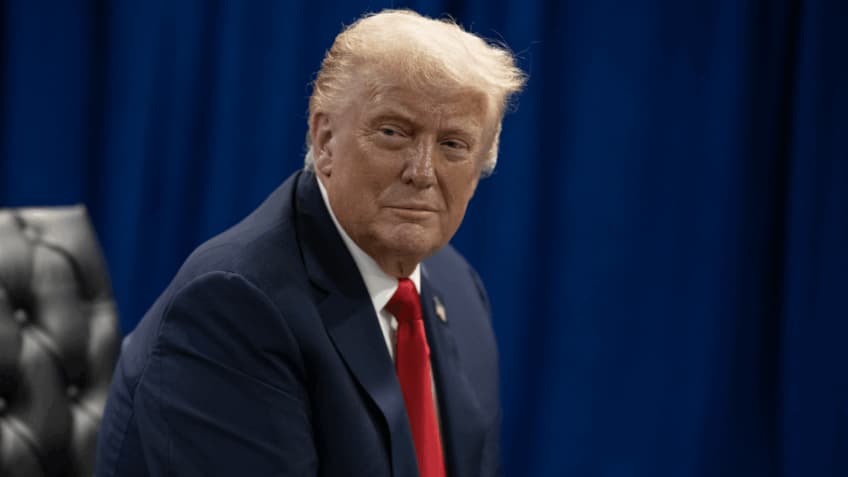 Trump modera discurso sobre crise em Minneapolis
