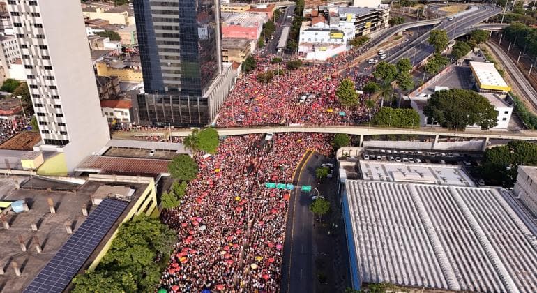 Belo Horizonte é segundo destino mais buscado no Carnaval no Brasil, mostra pesquisa