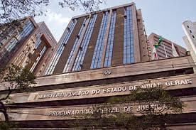 MPMG reverte decisão e consegue condenação de homem por injúria racial contra PM no Triângulo Mineiro