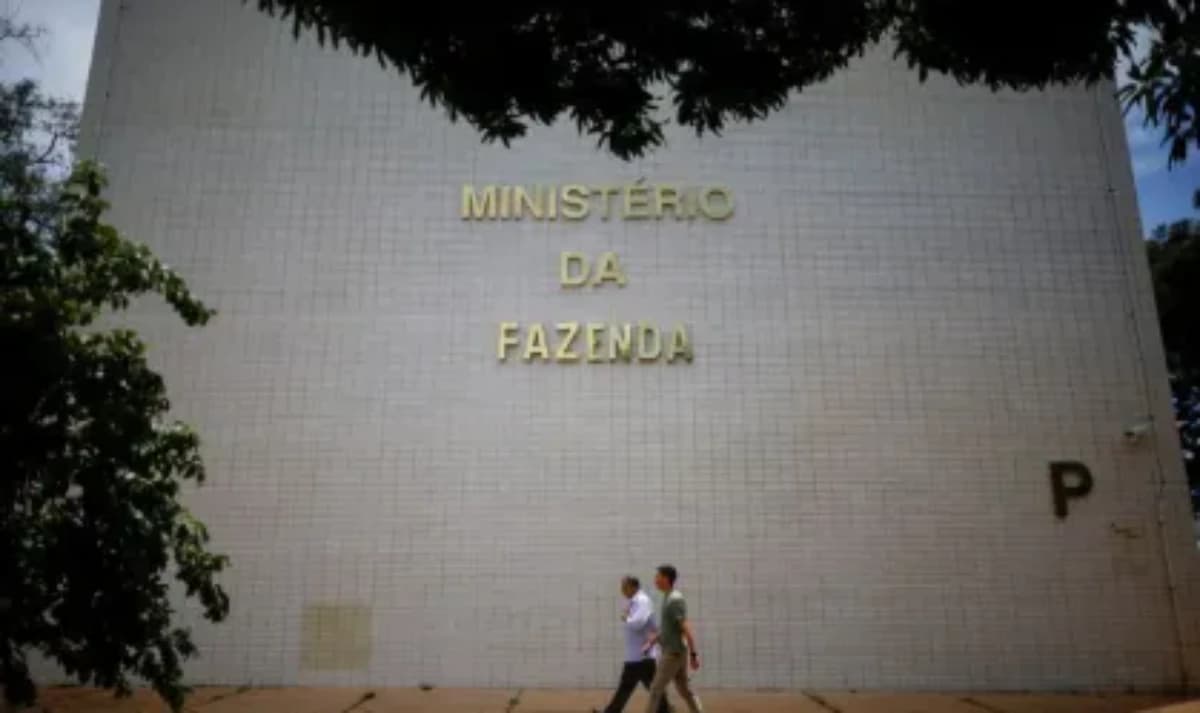 Prédio do Ministério da Fazenda em Brasília • Adriano Machado