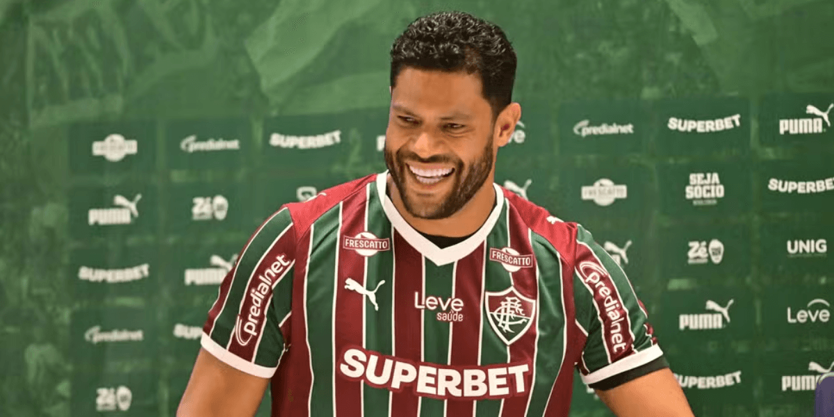 Apresentação de Hulk no Fluminense — Foto: André Durão