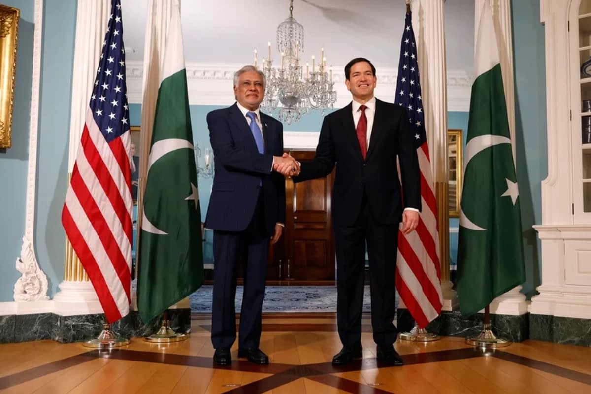 Reunião diplomática entre Paquistão e Estados Unidos - Foto: Kevin Dietsch