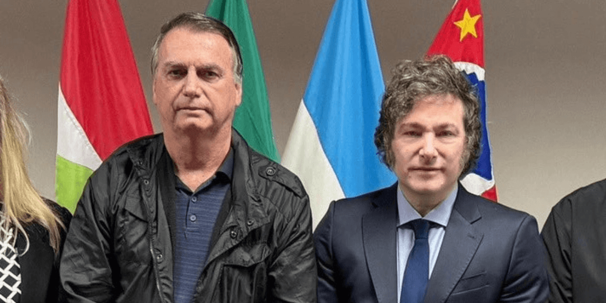 Ex-presidente Jair Bolsonaro e o presidente argentino Javier Milei