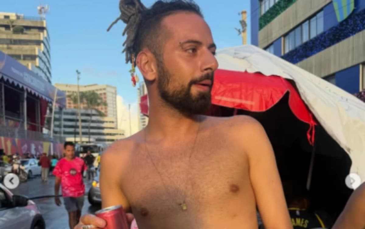 O jornalista esportivo Cartolocuco é acusado de violência contra a ex-companheira em São Paulo. • Reprodução/Redes Sociais