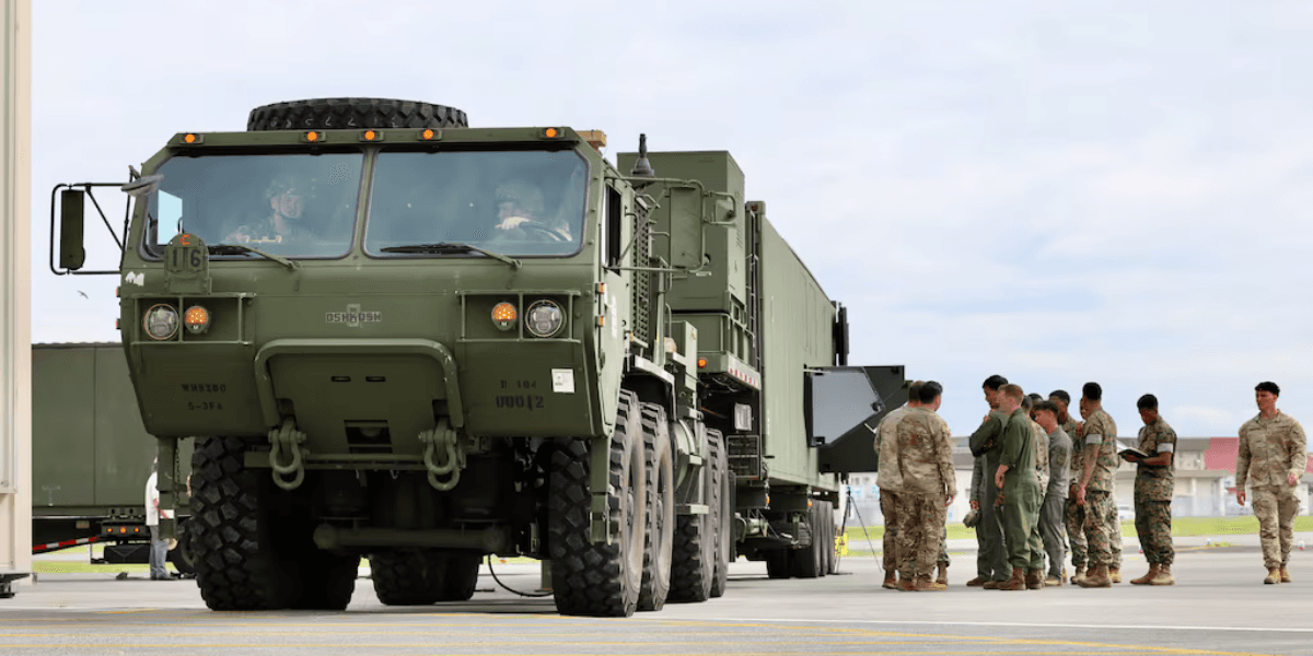 Sistema de mísseis Typhon do Exército dos EUA durante treinamento na Estação Aérea do Corpo de Fuzileiros Navais de Iwakuni, no Japão - Crédito: Exército dos EUA/Sargento Perla Alfaro