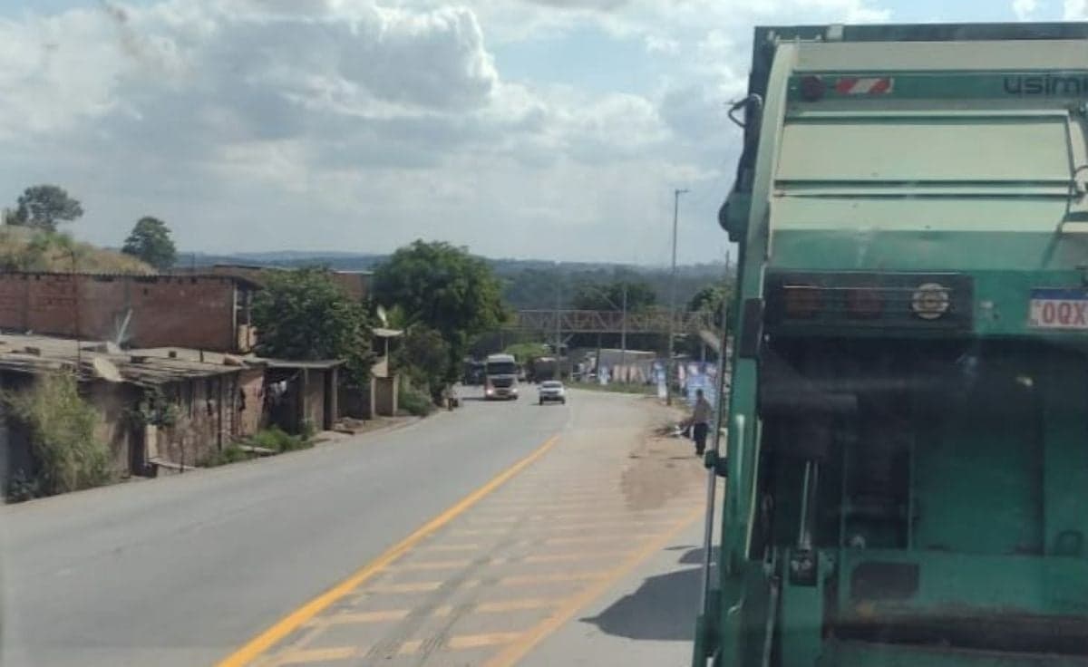 BR-381 tem trânsito lento na tarde desta sexta-feira