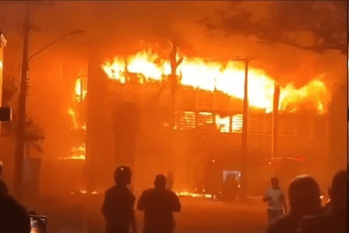 PF vai investigar se incêndio em laboratório da UFPE foi criminoso