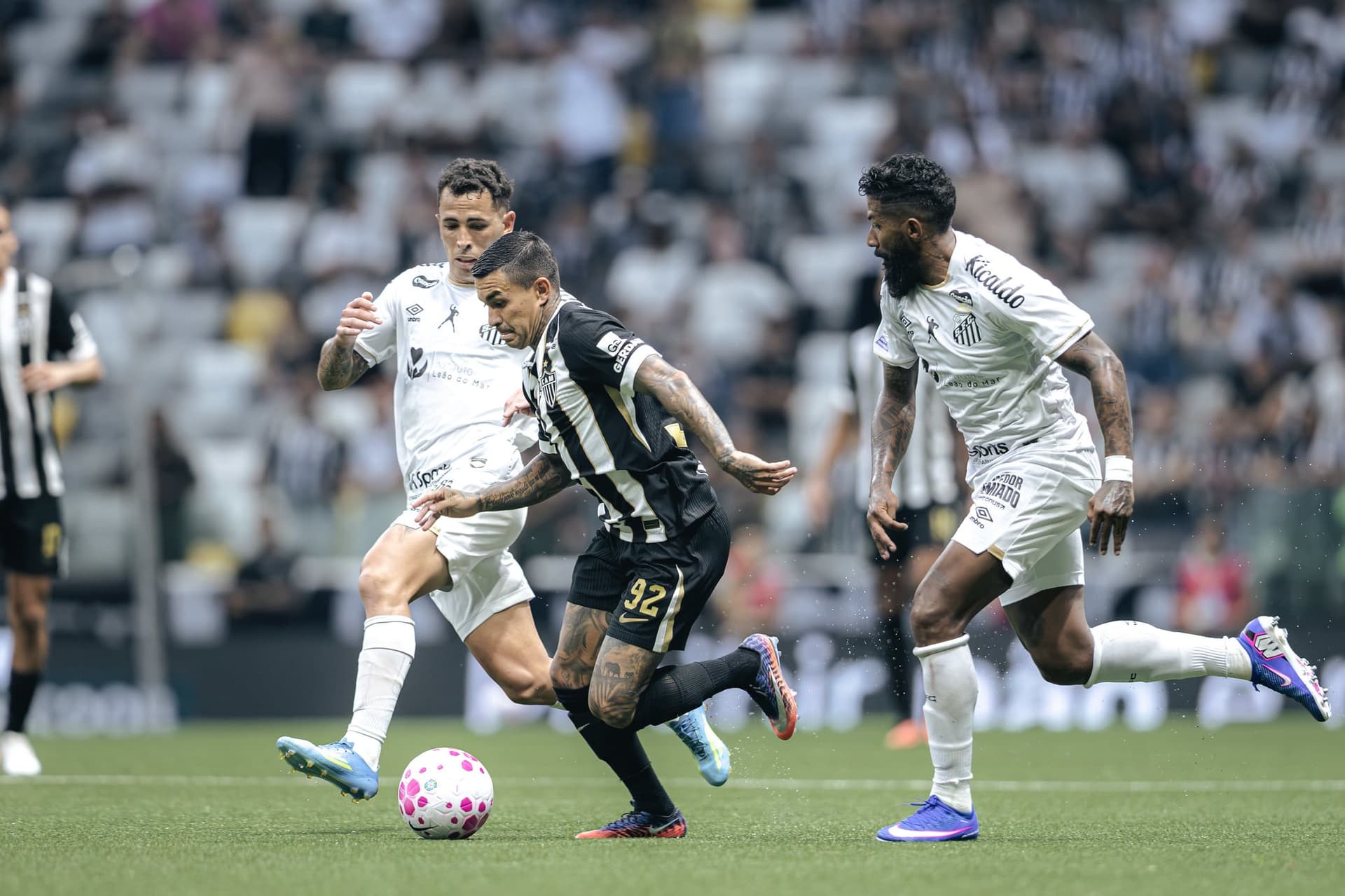 52086